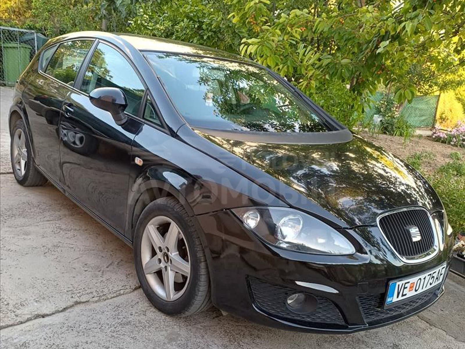 SEAT LEON 1.6 TDI 105KS 2012 GOD