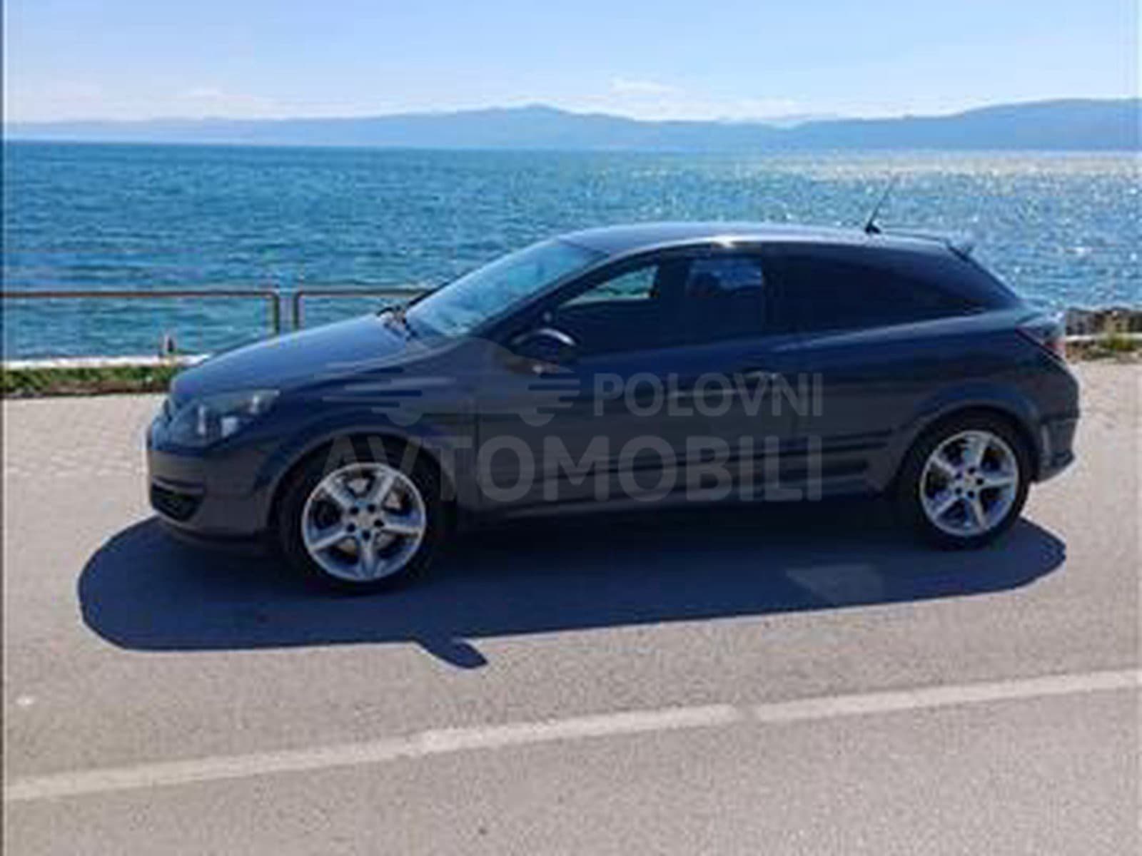 Opel Astra GTC motor 1.9 cdti so 110 kw